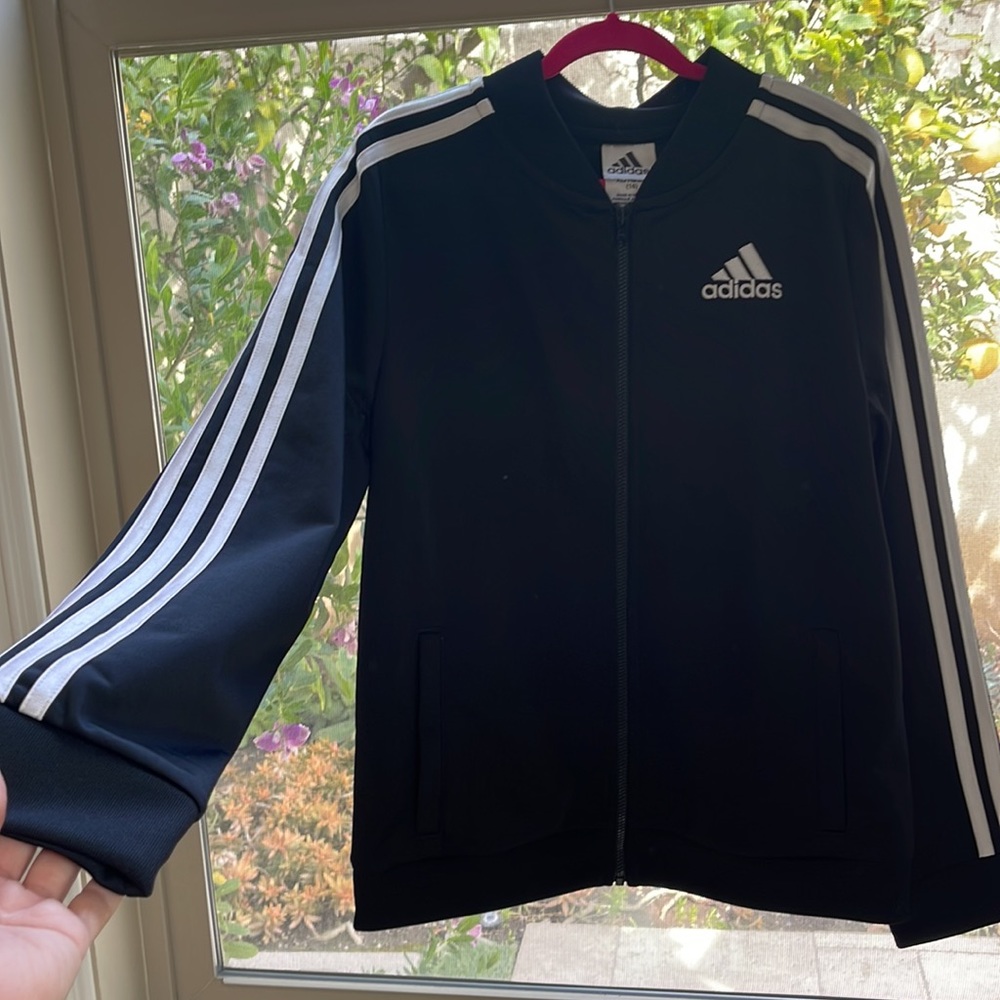 Adidas jacket - Picture 3 of 4